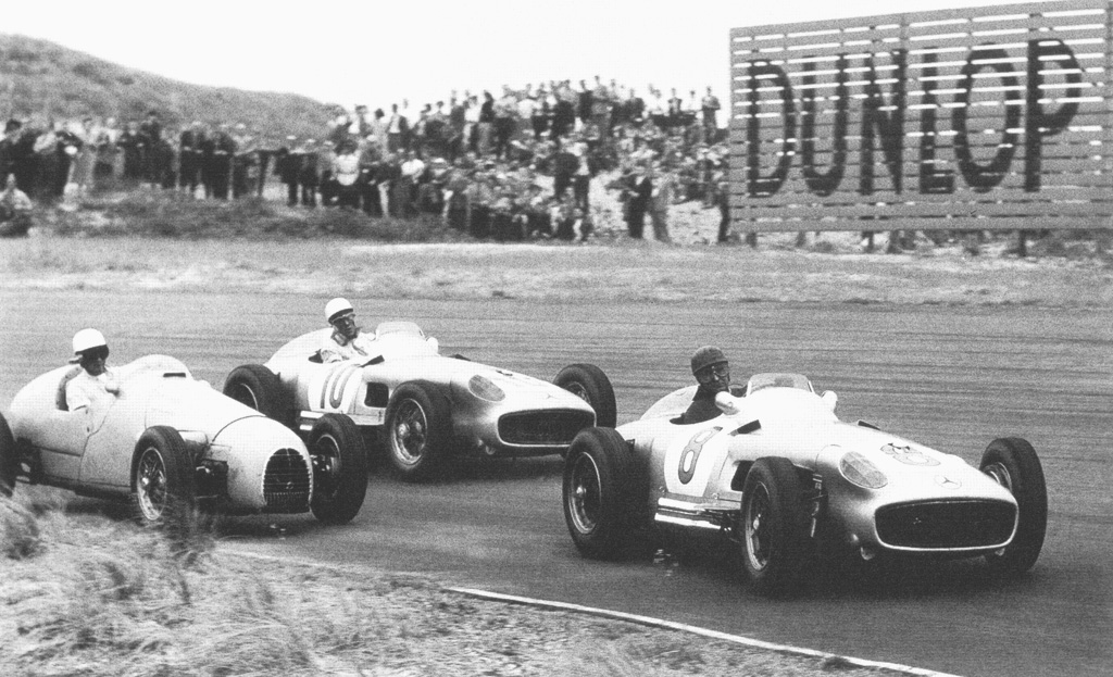55 SP Fangio, Moss, Hermano DUT01