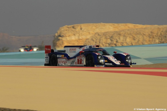 MOTORSPORT : FIA WEC WORLD ENDURANCE CHAMPIONSHIP 6 HOURS OF BAHRAIN ROUND 8 11/28-30/2013